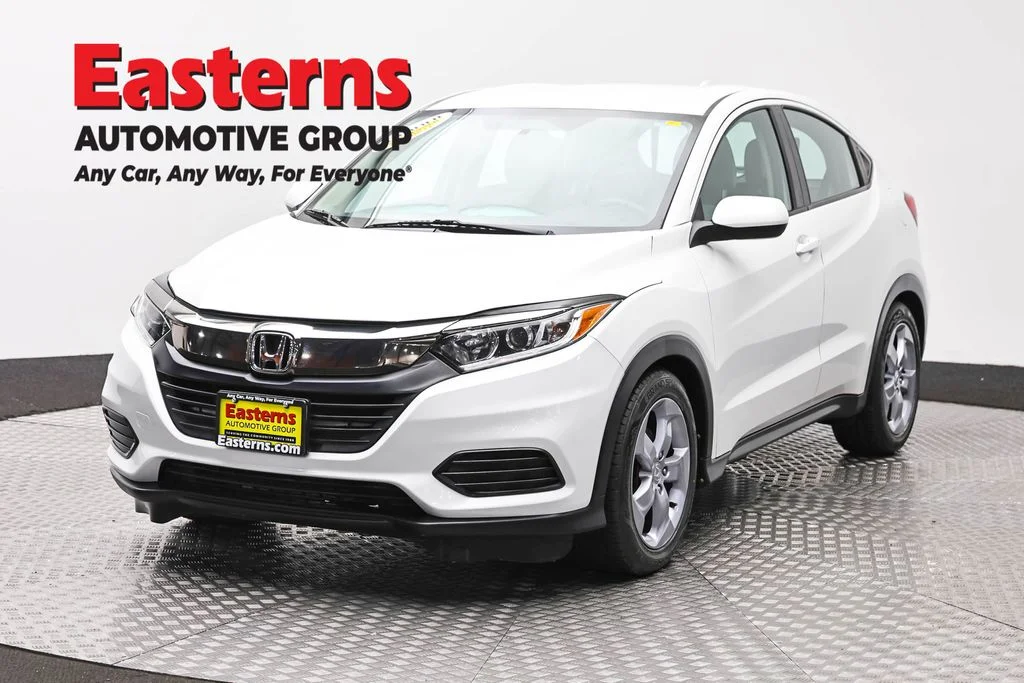 Used 2021 White Honda LX image 1