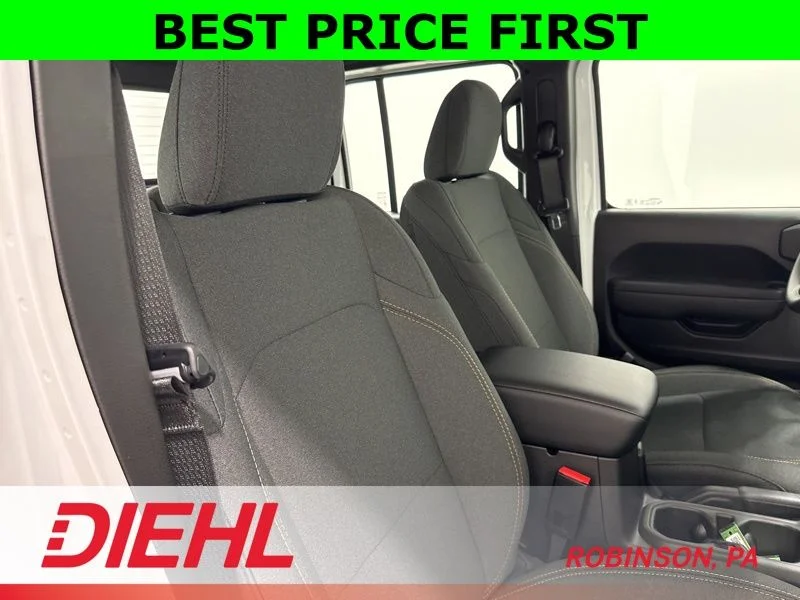 New 2026 Bright White Clear-Coat Exterior Paint Jeep Sport image 12