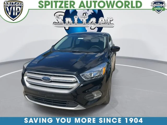 Used 2019 Black Ford SE image 3