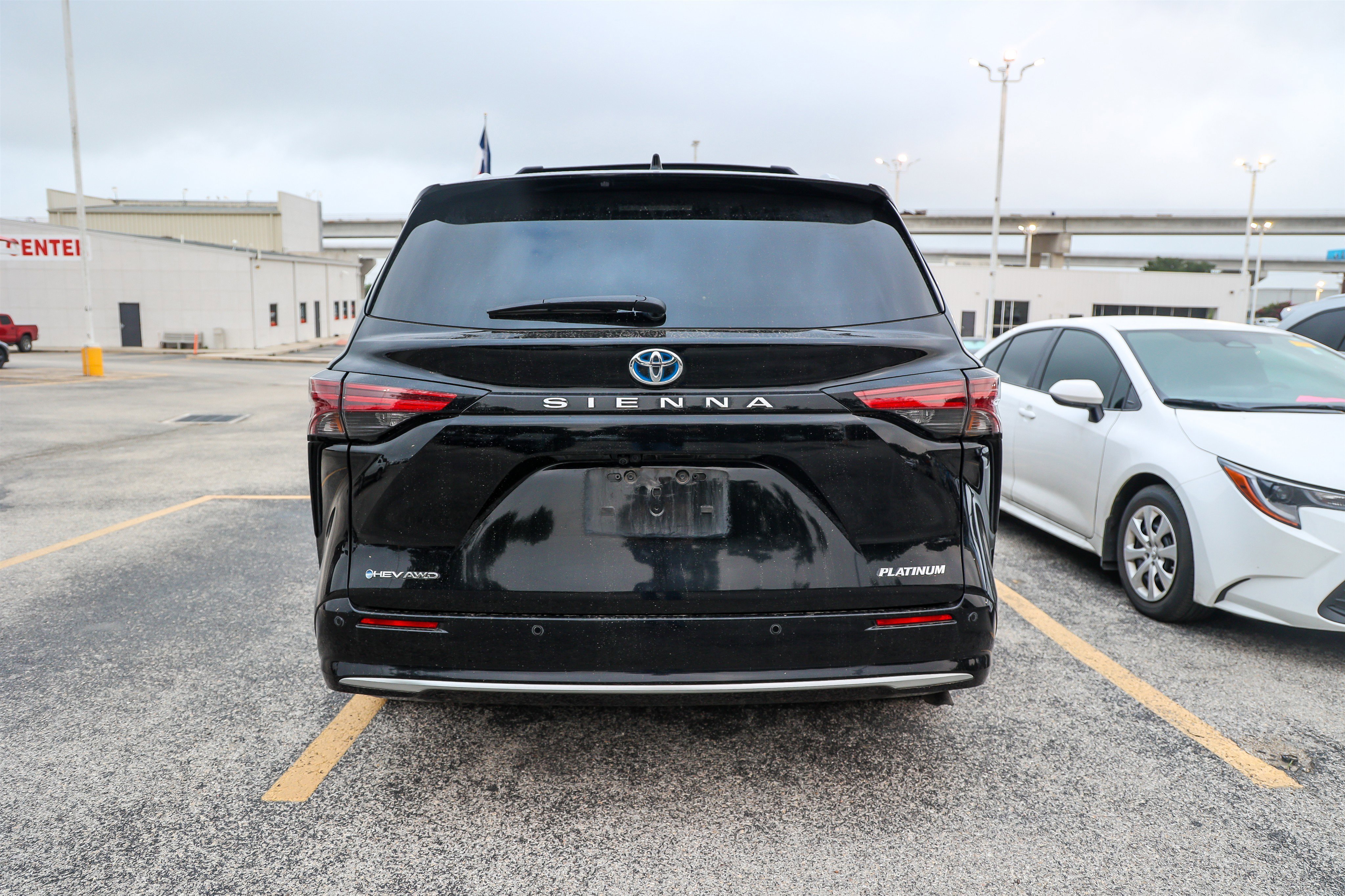 Used 2025 MIDNIGHT BLACK ME Toyota Platinum image 8