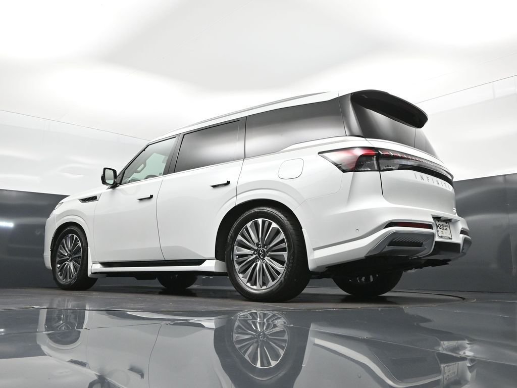 New 2026 RADIANT WHITE INFINITI Luxe 2WD image 36