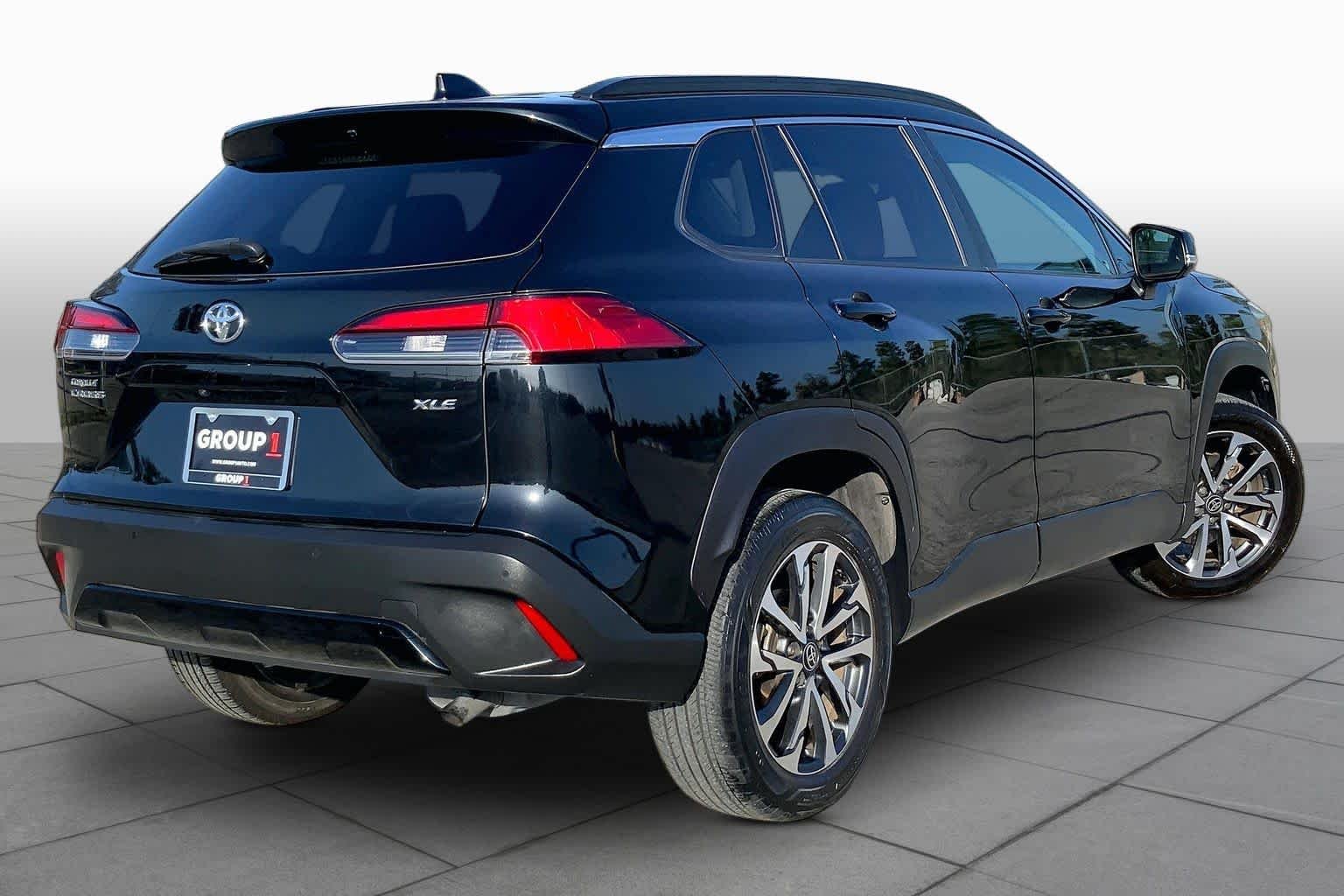 Used 2023 Jet Black Toyota XLE image 13