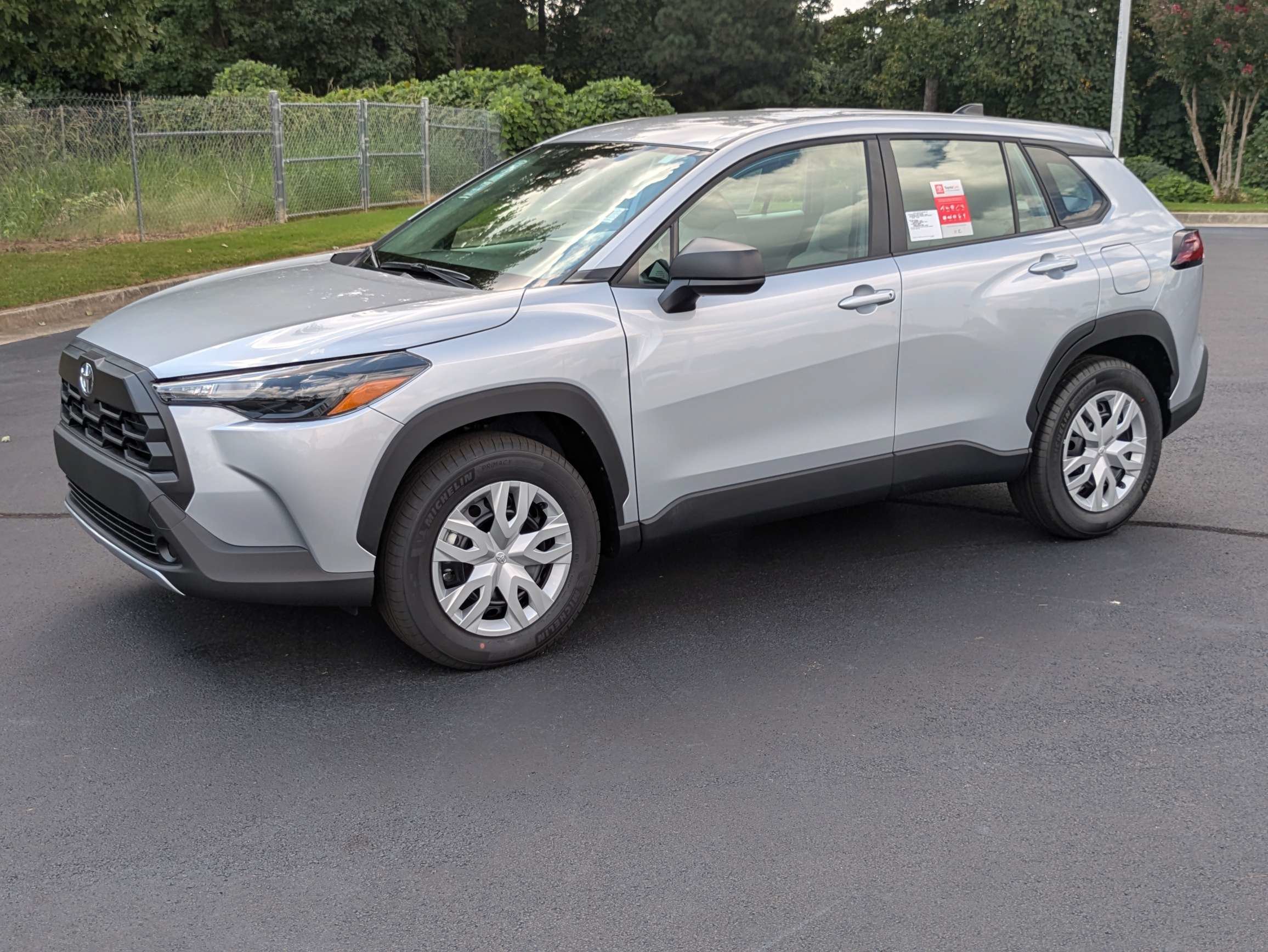 New 2026 Sonic Silver Toyota L image 9