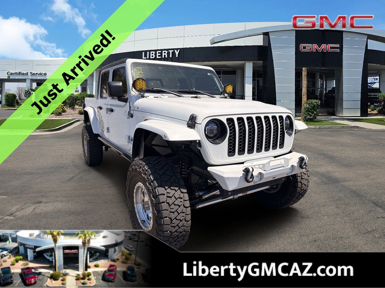 2021 Jeep Gladiator Sport S's photo