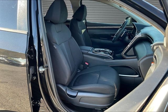 Certified Used 2024 Black Hyundai Blue image 30