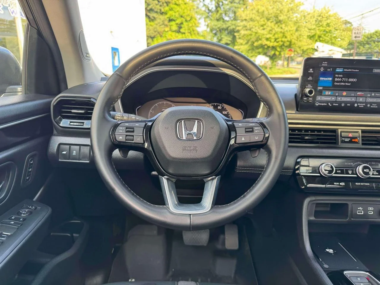 2024 Honda Pilot Touring - Photo 24