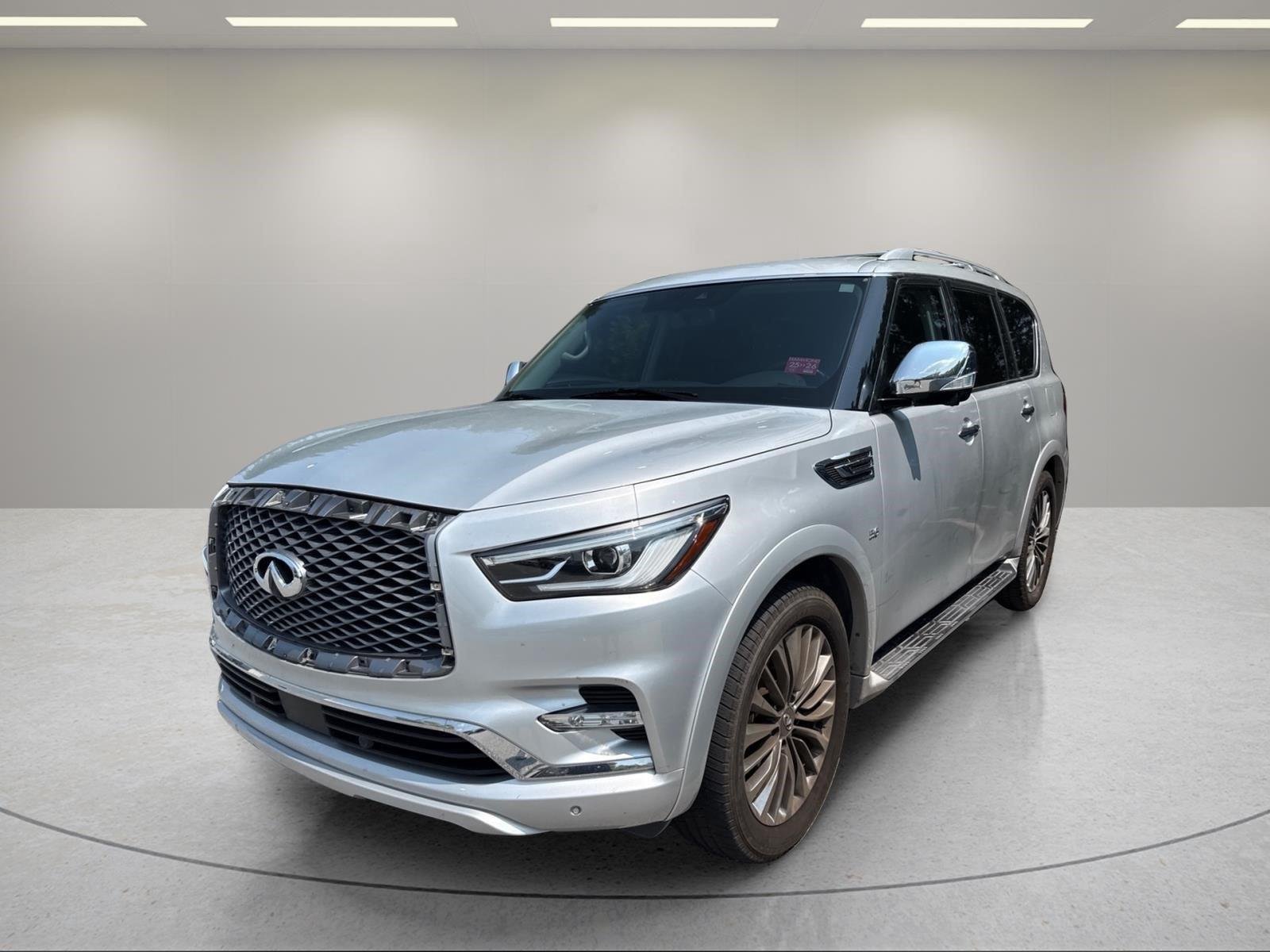Used 2019  INFINITI  image 1