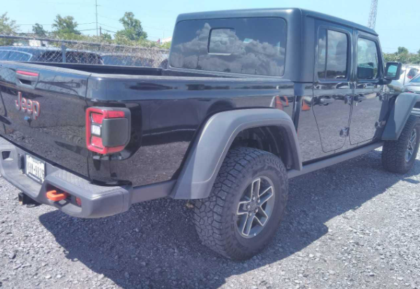 Used 2026 Black Jeep Mojave image 5
