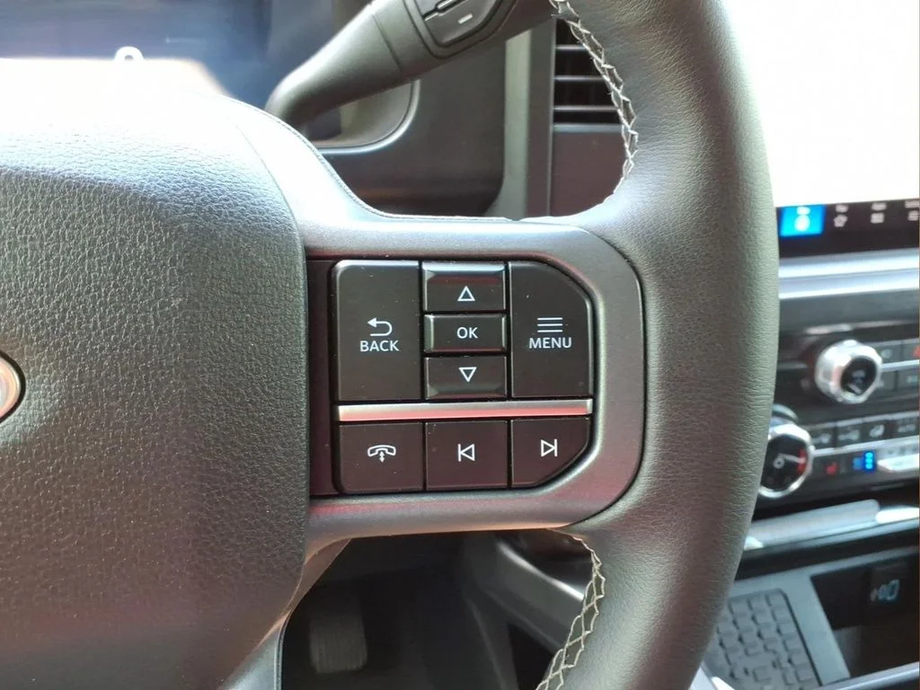 Used 2025 White Ford Lariat image 14