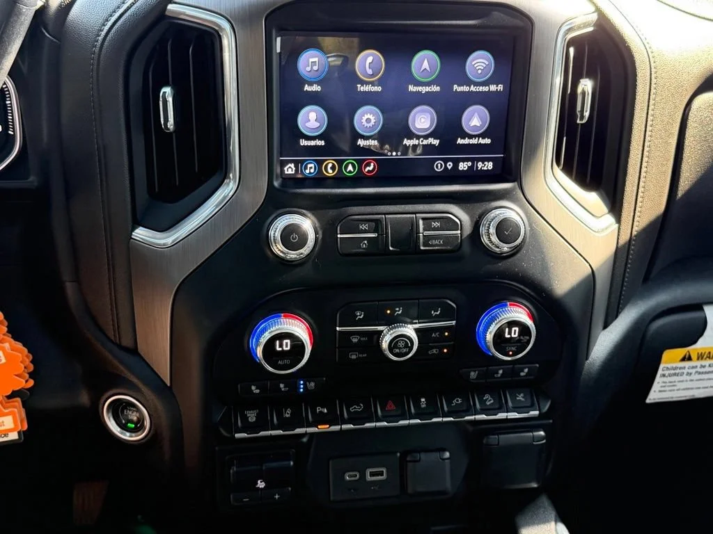 Used 2022 Onyx Black GMC Denali image 23