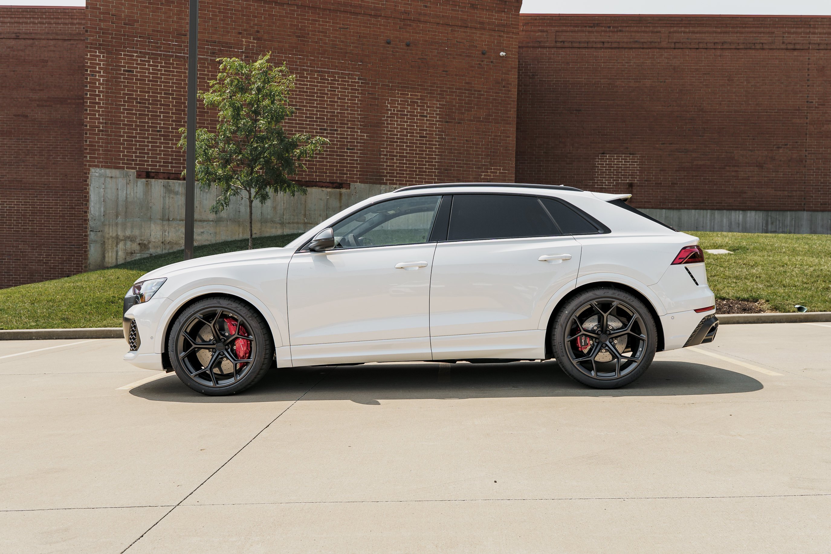 New 2026 GLACIER WHITE Audi performance image 6