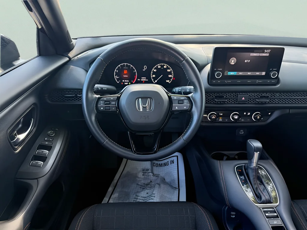 2025 Honda HR-V Sport - Photo 21