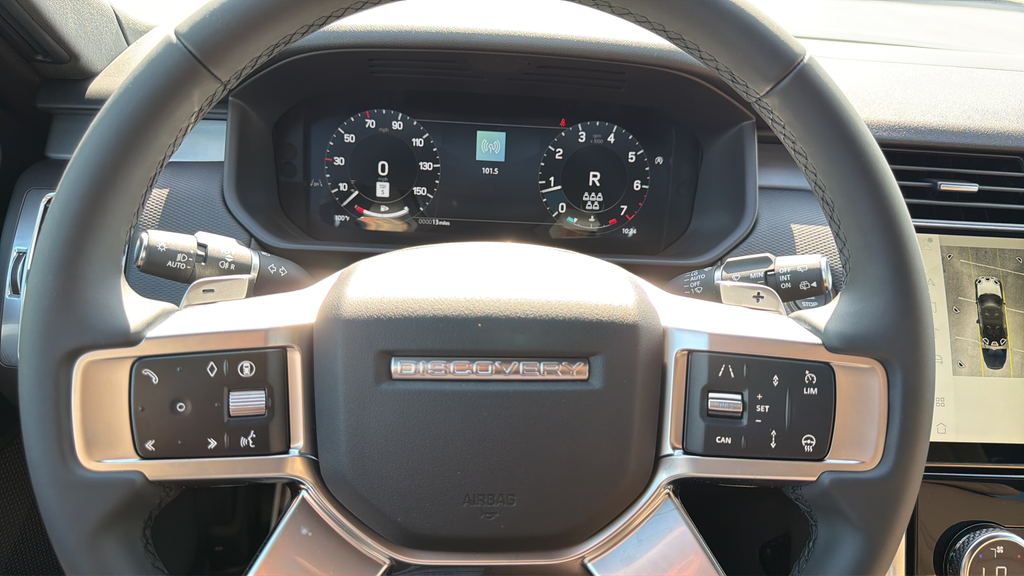 New 2026 Varesine Blue Land Rover Dynamic SE image 25