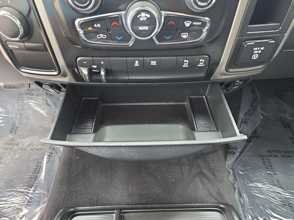 Used 2018 Red Ram SLT image 32