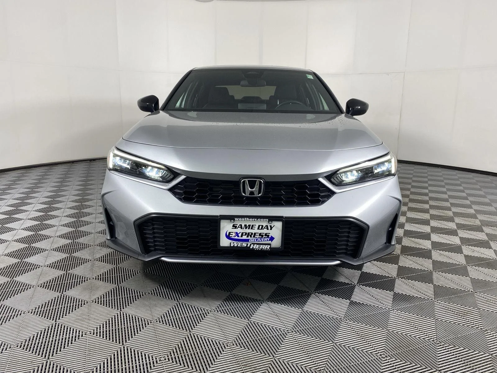 Used 2026 Solar Silver Metallic Honda Sport image 2