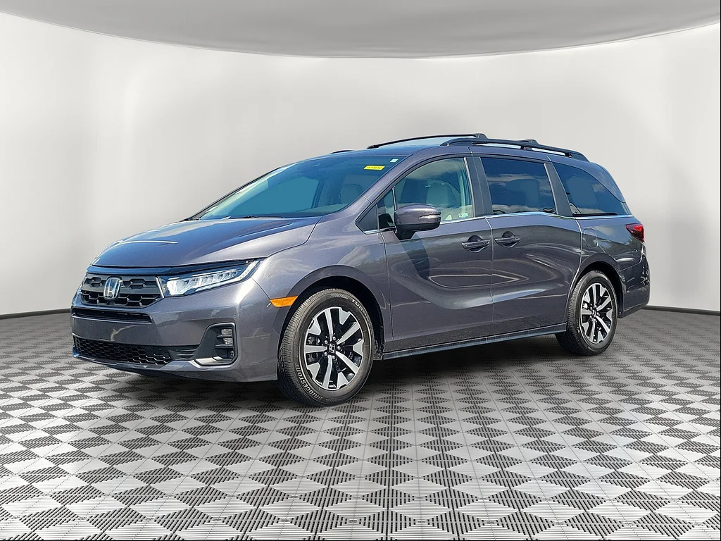 Certified Used 2026 Modern Steel Metallic Honda EX-L image 2