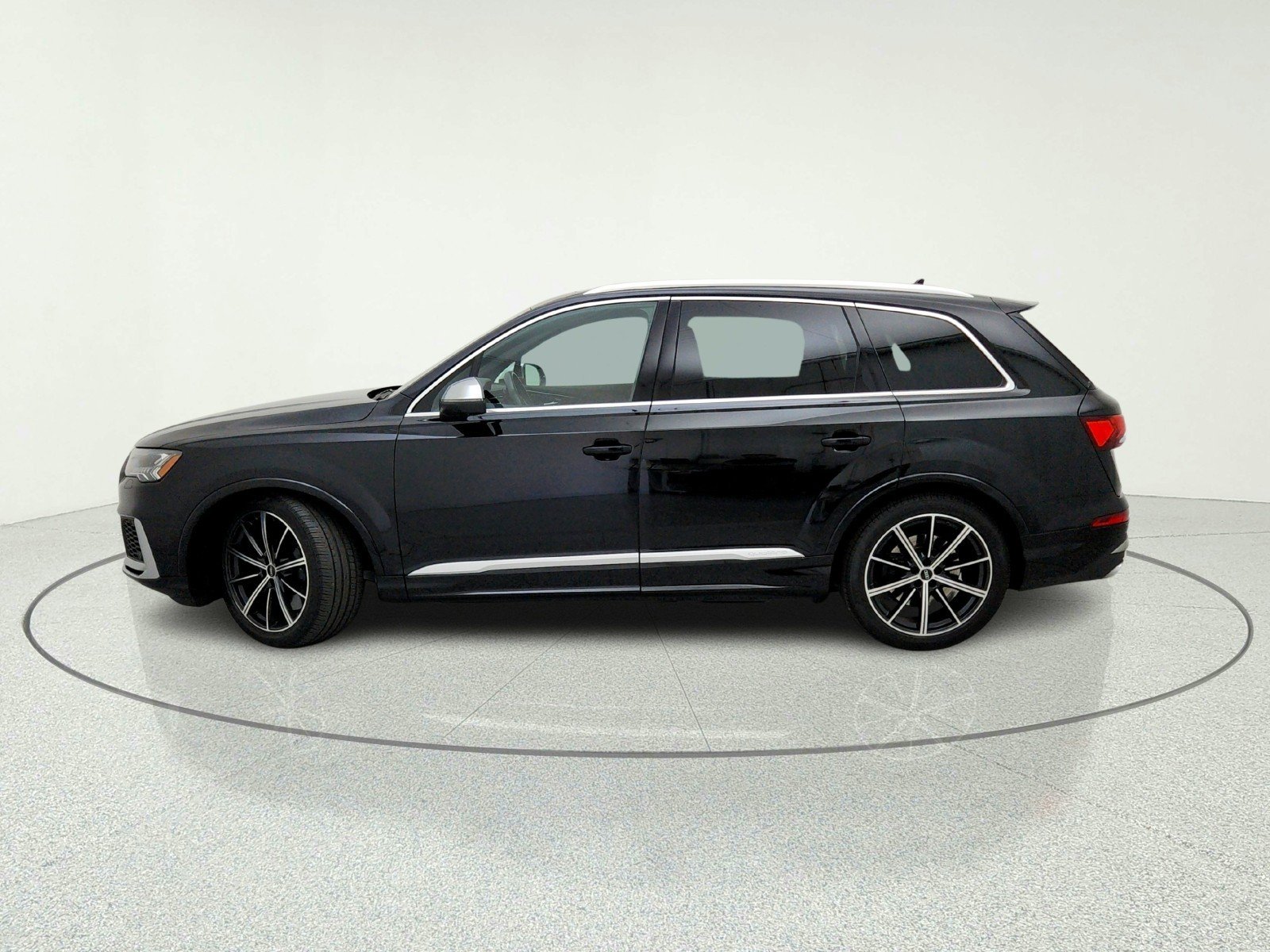 Used 2022 Mythos Black Metallic Audi Premium Plus image 14