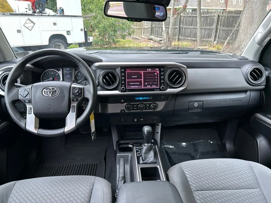 Used 2021 Black Toyota SR5 image 26