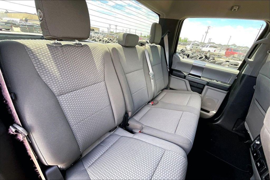 Used 2017 Magnetic Metallic Ford XLT image 22
