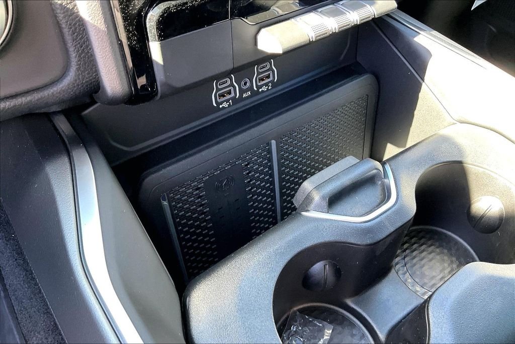 New 2026 Ram 1500 Big Horn/Lone Star 4D Crew Cab