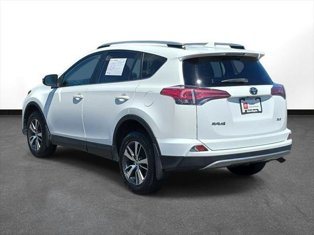Certified Used 2018 ICE CAP Toyota XLE image 10