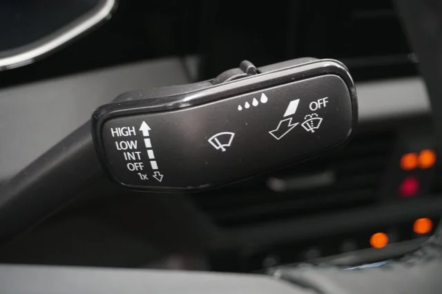 2026 Volkswagen Jetta Sport - Photo 25