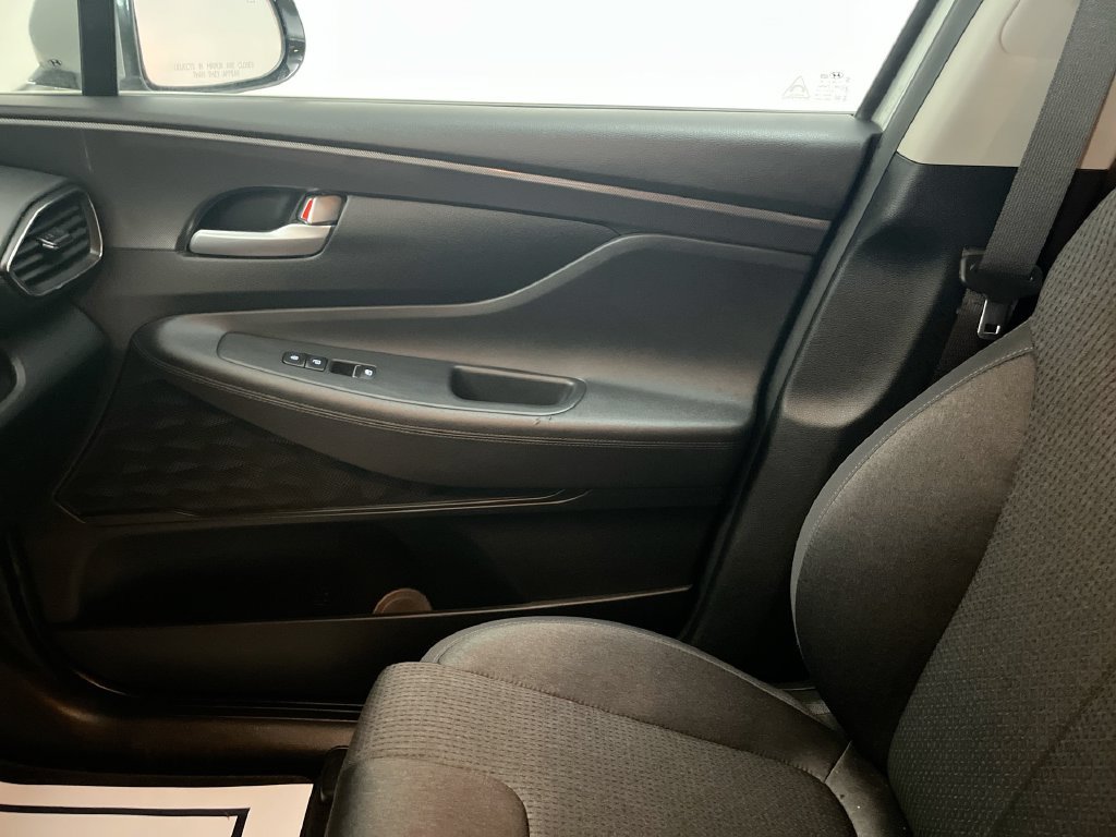 Used 2023 Silver Hyundai SEL image 11