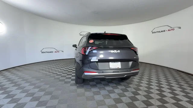New 2026 Panthera Metal Kia EX image 7