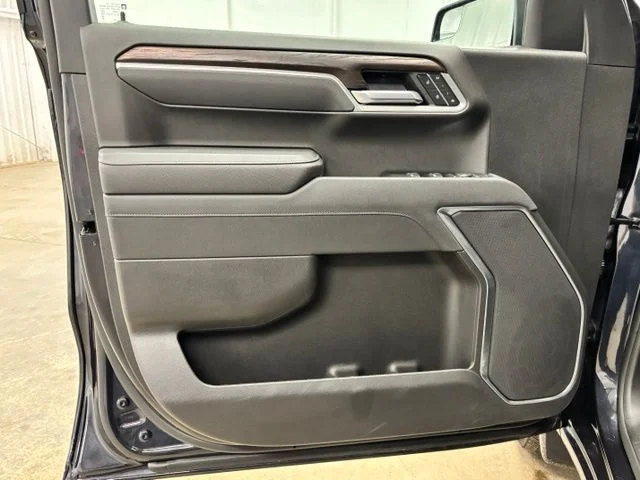 Used 2026 Silver GMC SLT image 17