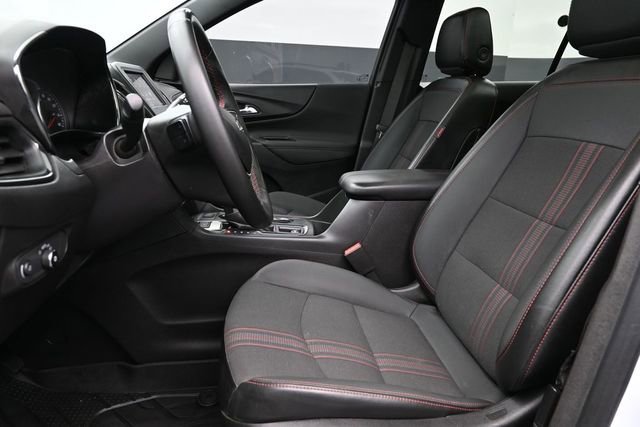 Used 2023 Summit White Chevrolet RS image 10