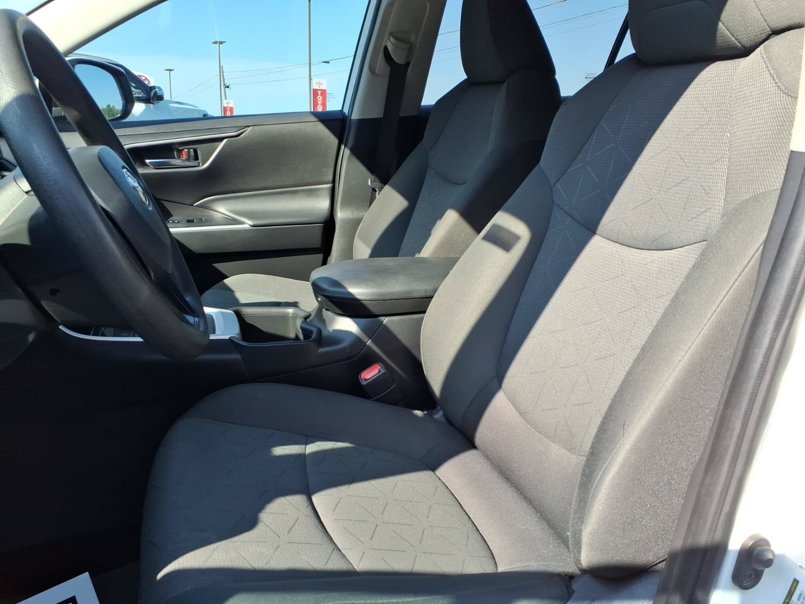 Used 2024 Ice Cap Toyota XLE image 14