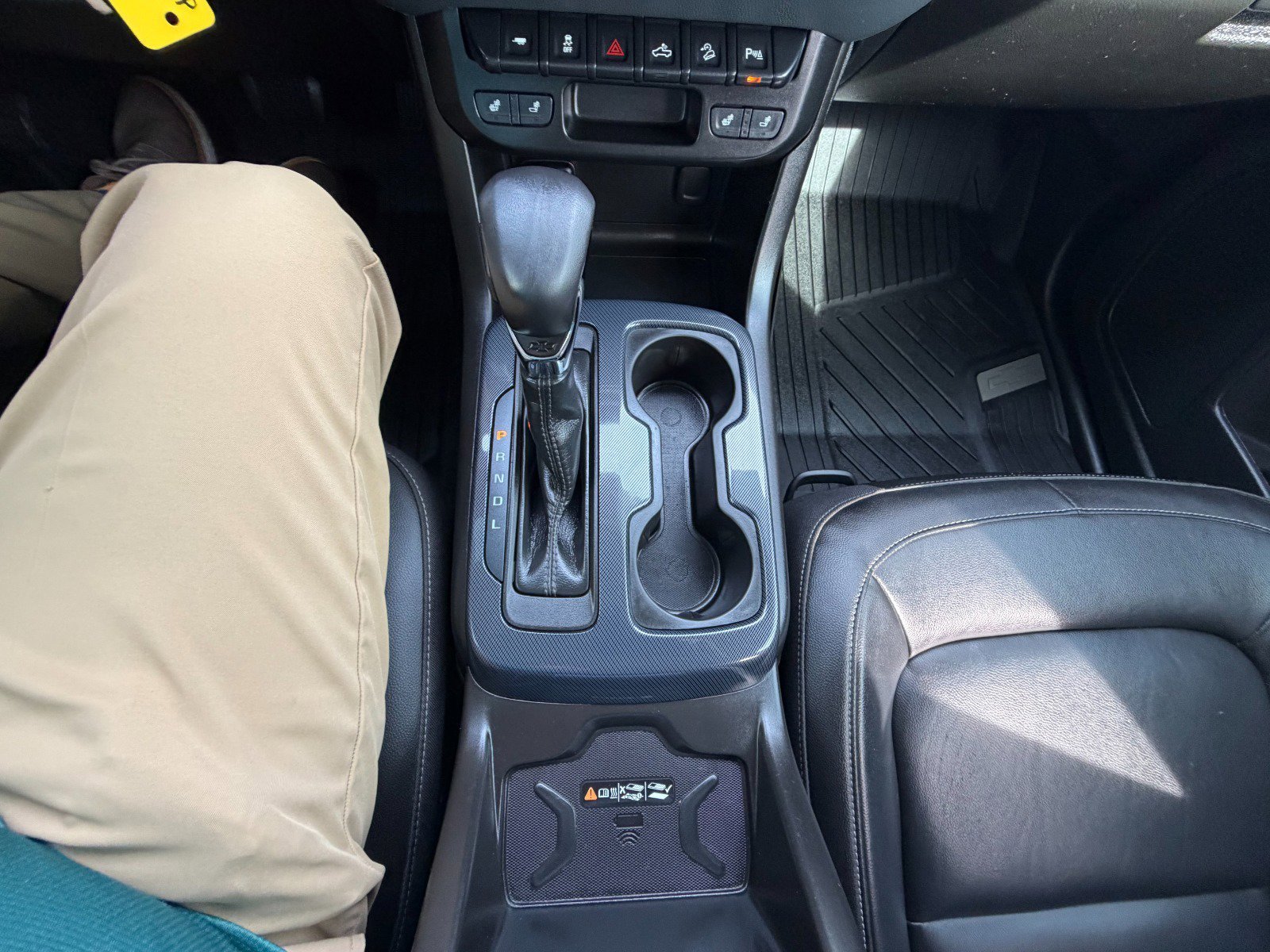 2022 Chevrolet Colorado Z71 - Photo 22