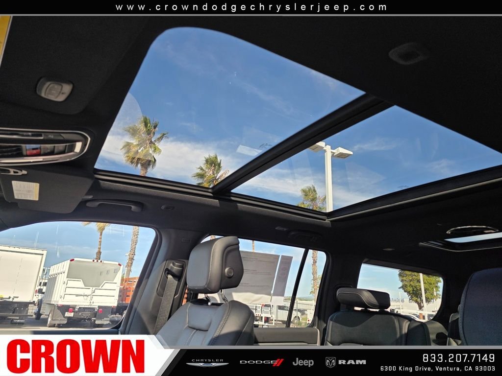 New 2026 High Gloss Black Exterior Paint Jeep Limited Altitude image 16