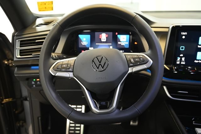 New 2026 Silver Volkswagen 2.0T SEL Premium R-Line image 4