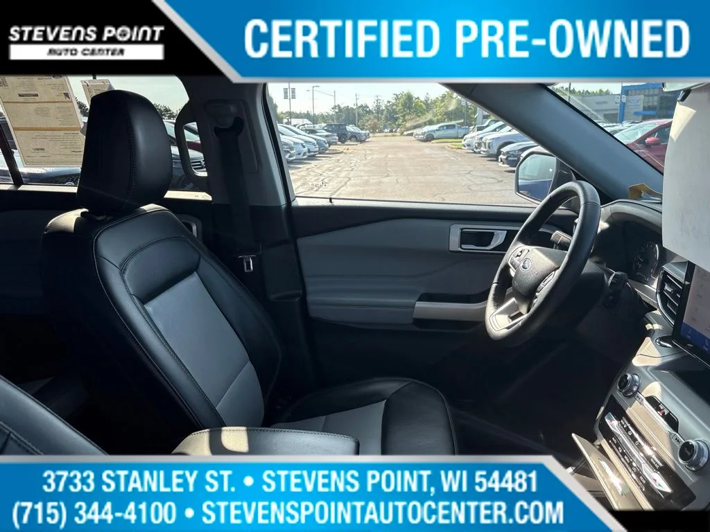 Used 2023 Atlas Blue Metallic Ford XLT image 37