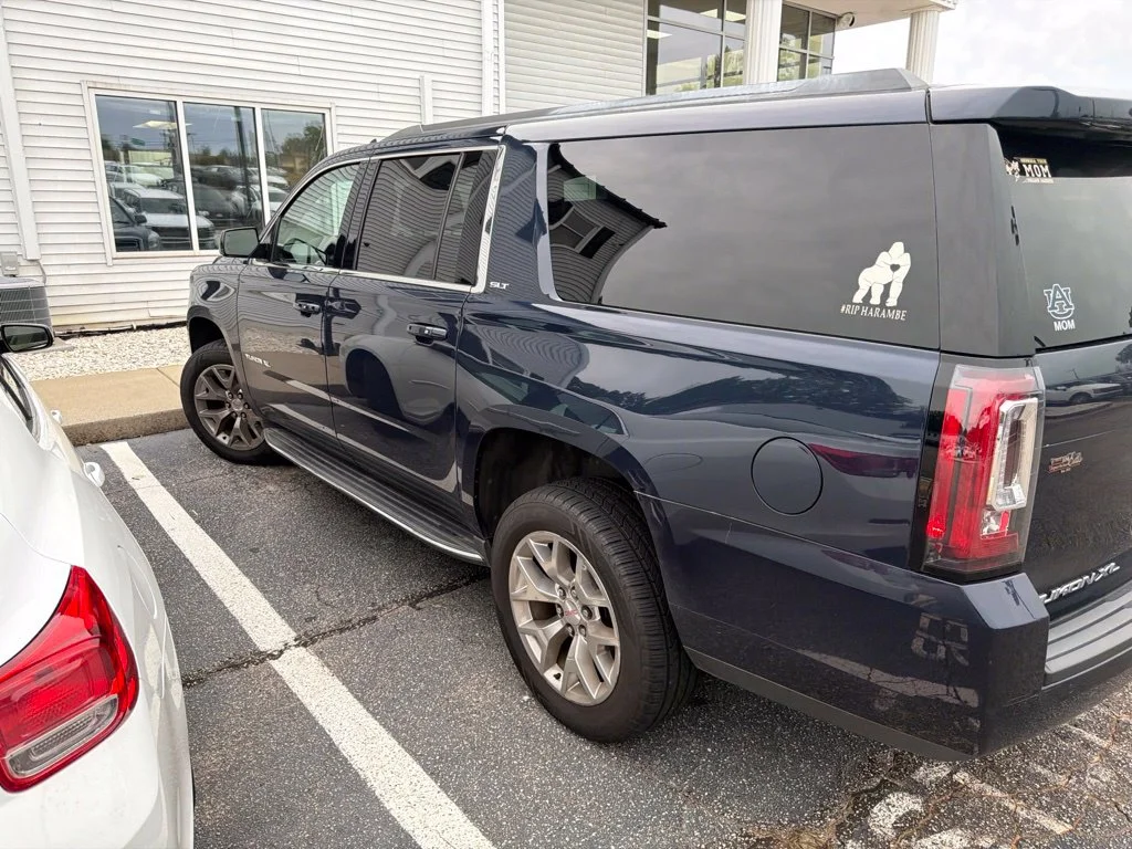 Used 2017 Blue GMC SLT image 3