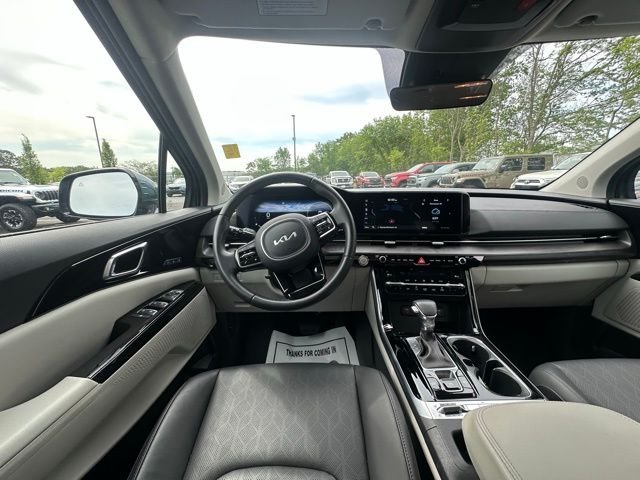 Used 2024 Blue Kia SX image 16