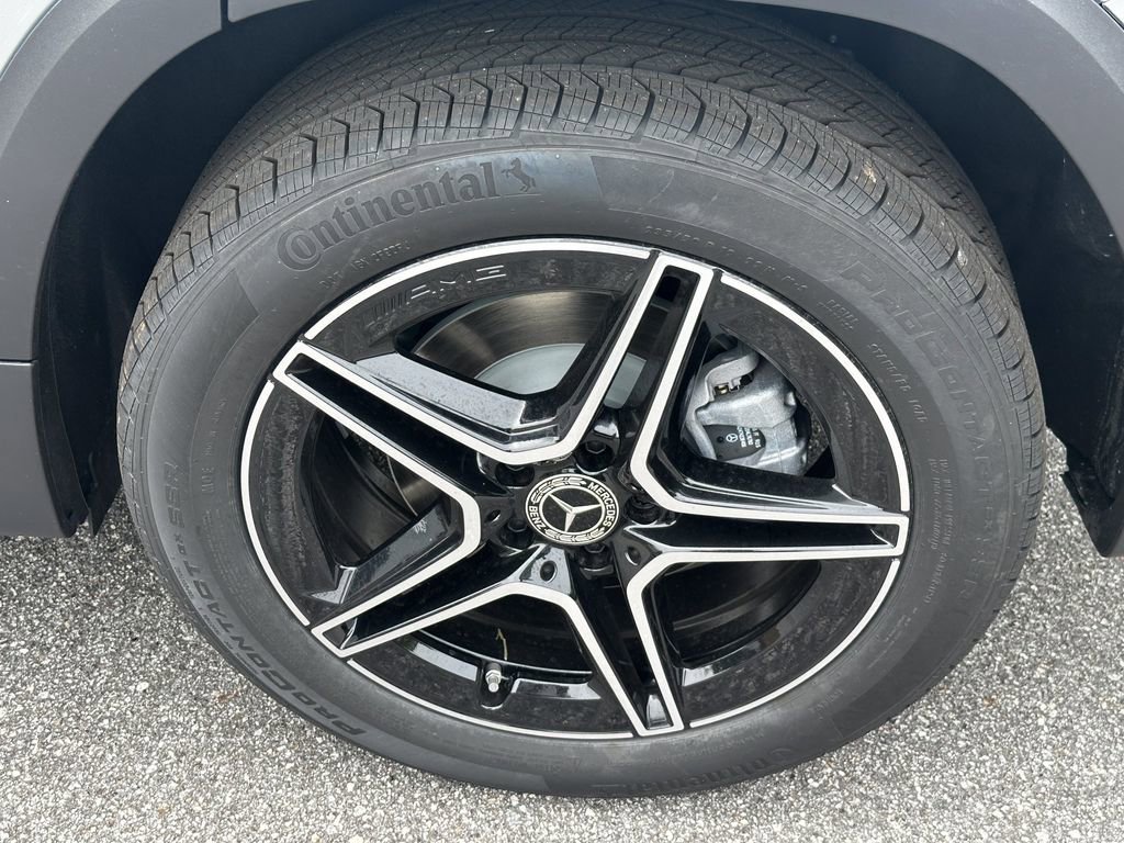 New 2026 Cirrus Silver Metallic Mercedes-Benz GLB 250 image 61