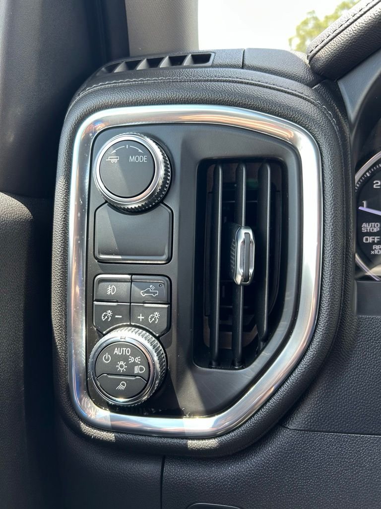 Used 2021 Gray GMC SLT image 26