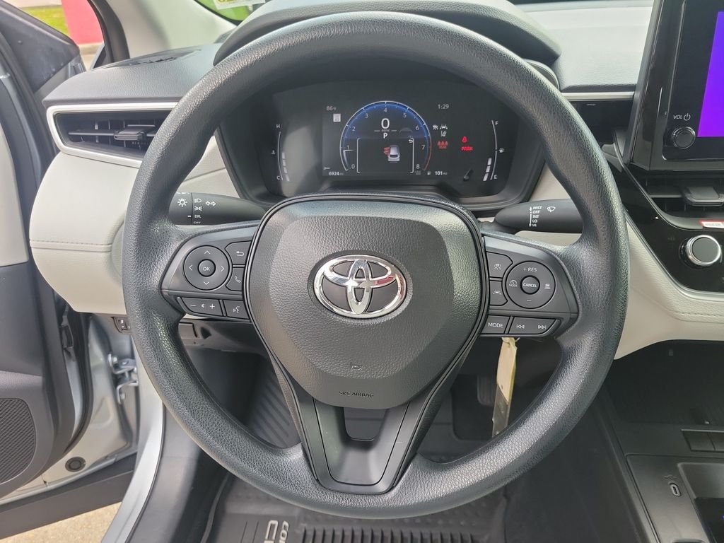 Used 2026 Silver Toyota L image 17