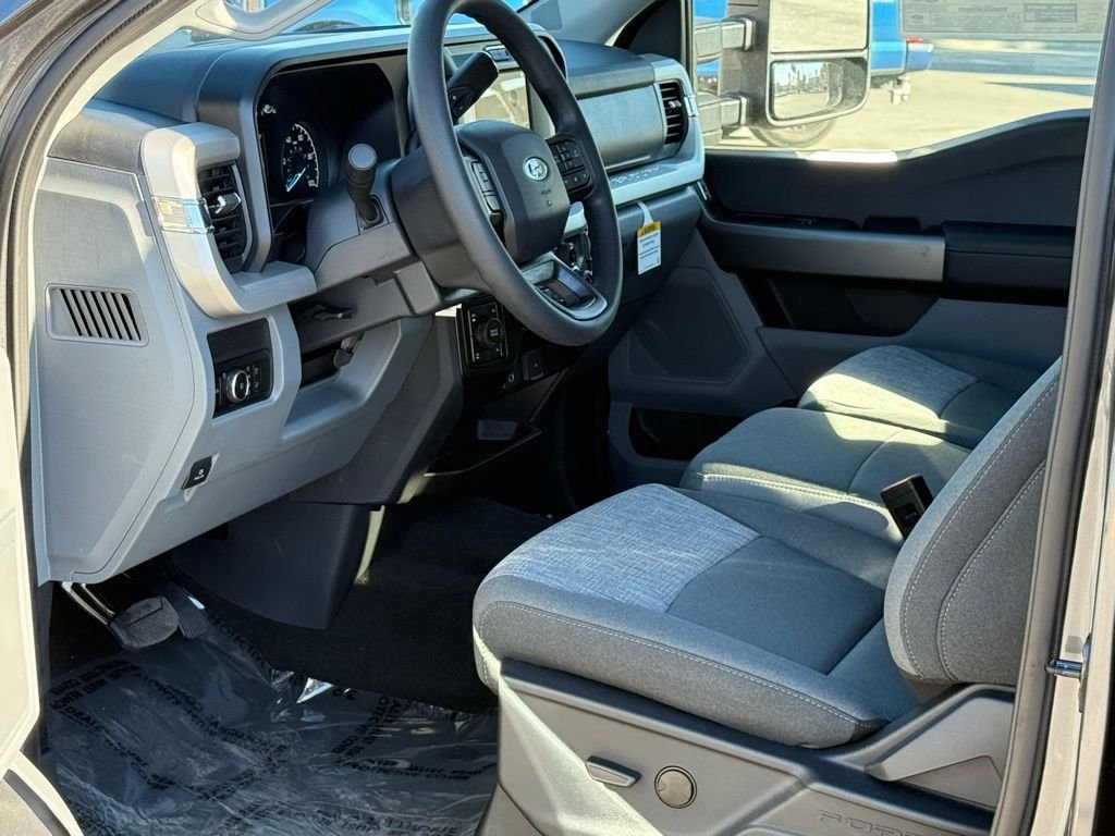 2026 Ford F-250 Super Duty XLT - Photo 5