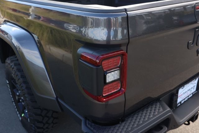 New 2025 Granite Crystal Metallic Clear-Coat Exterior Paint Jeep Willys image 6