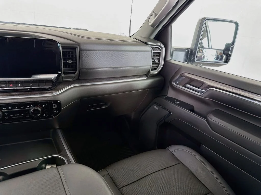 Used 2024 Gray Chevrolet LTZ image 22