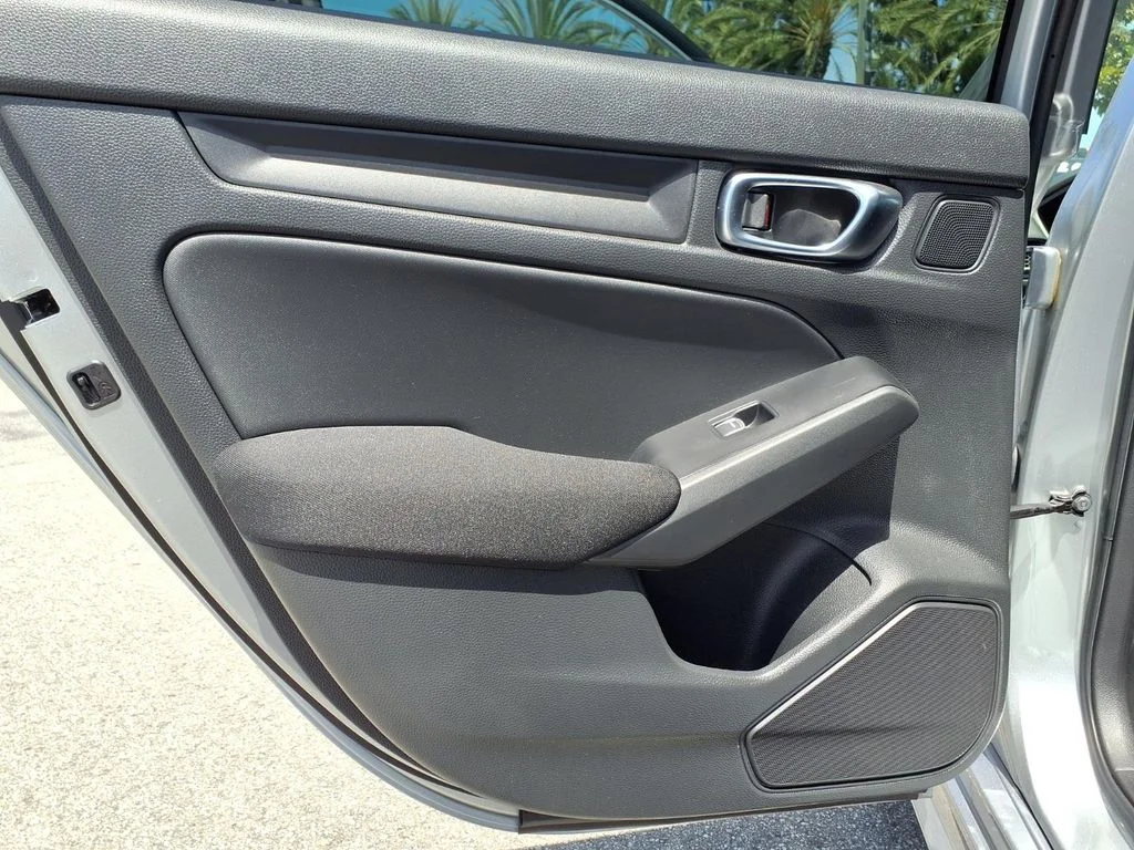 Used 2025 Gray Honda Sport image 21