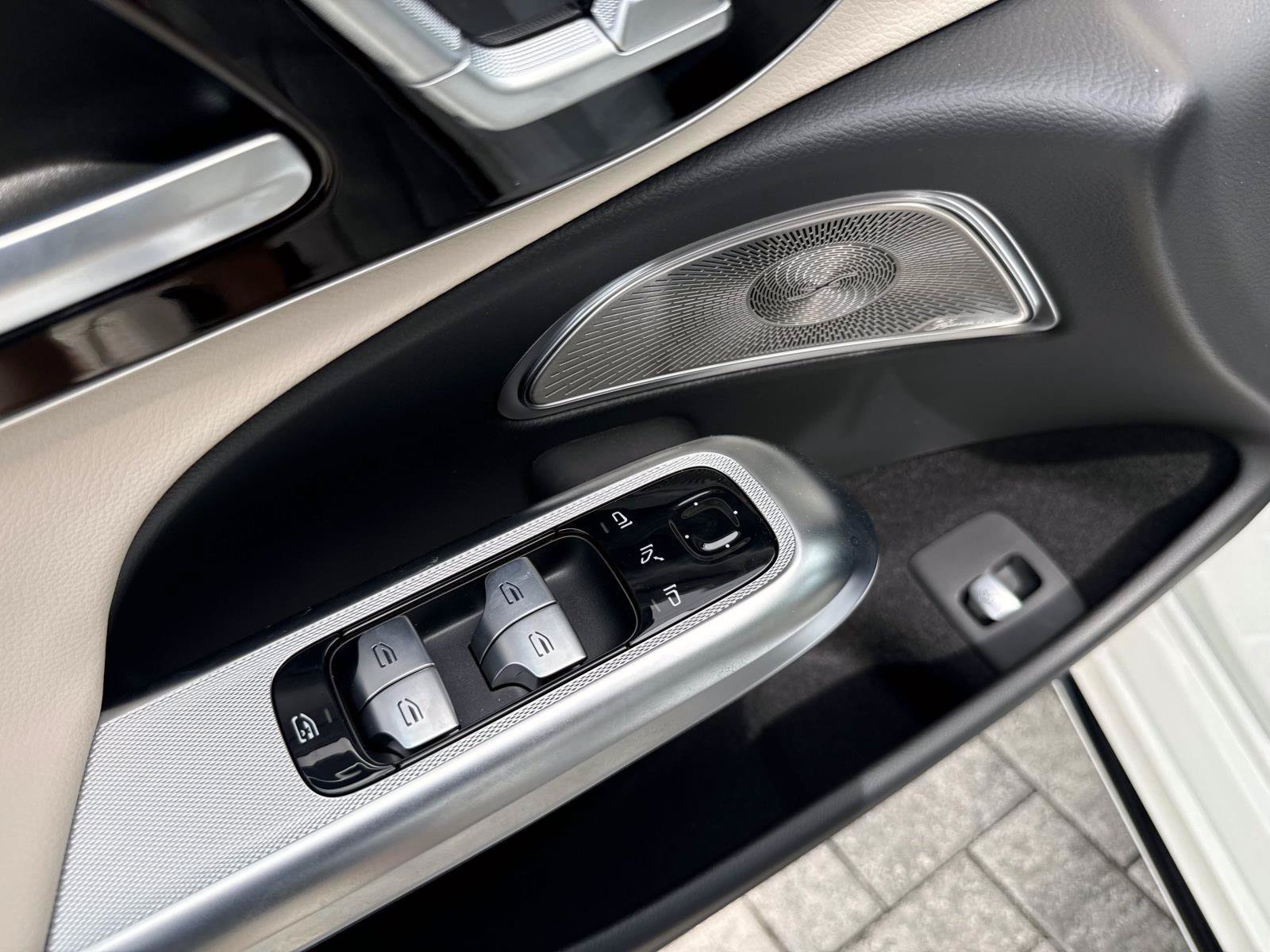 New 2026 Polar White Mercedes-Benz E 350 RWD Sedan image 18