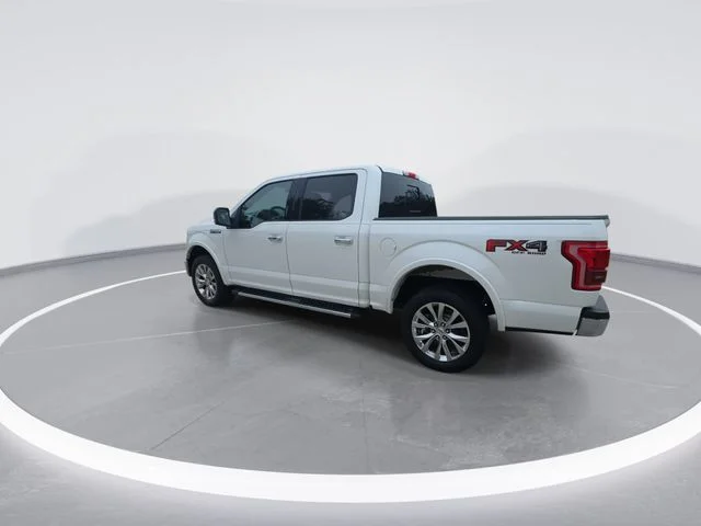 Used 2016 White Ford Lariat image 6