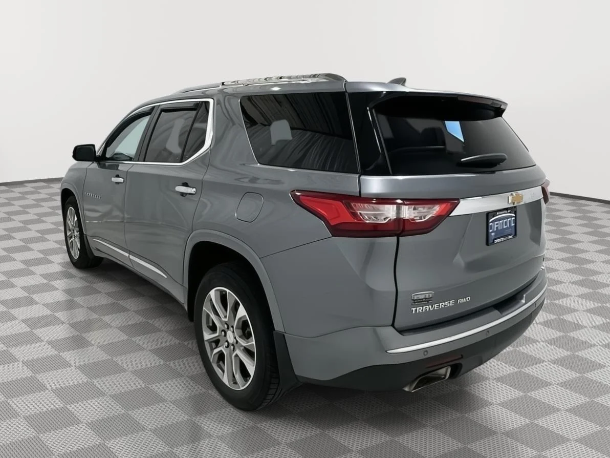 Used 2018 Chevrolet Traverse Premier with VIN 1GNEVJKW4JJ262654 for sale in Alexandria, Minnesota