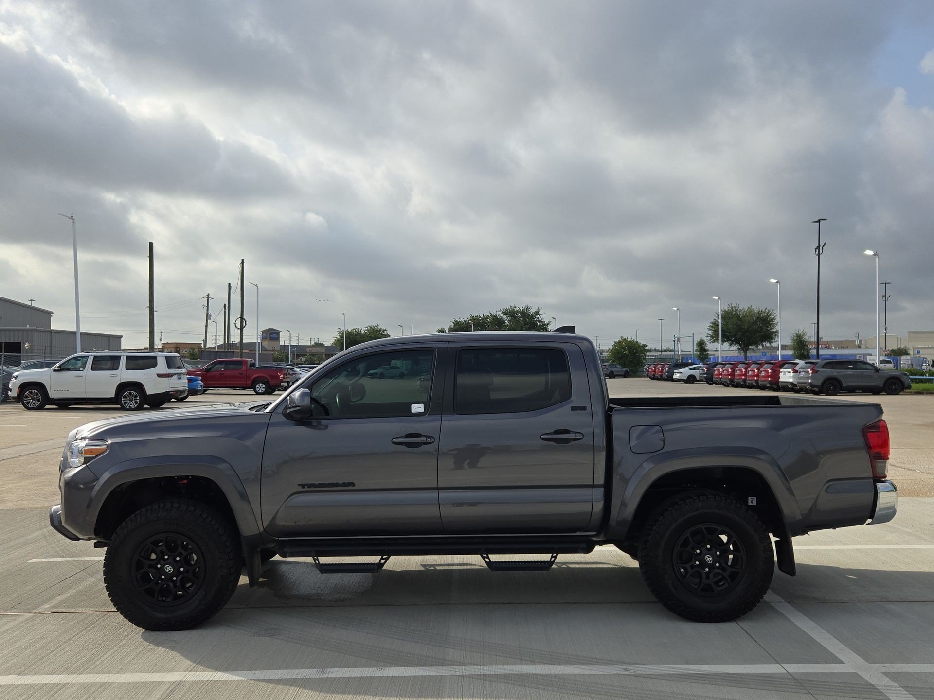 Used 2021 Magnetic Gray Metallic Toyota SR5 image 6