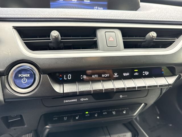 2019 Lexus UX Hybrid 250h - Photo 19