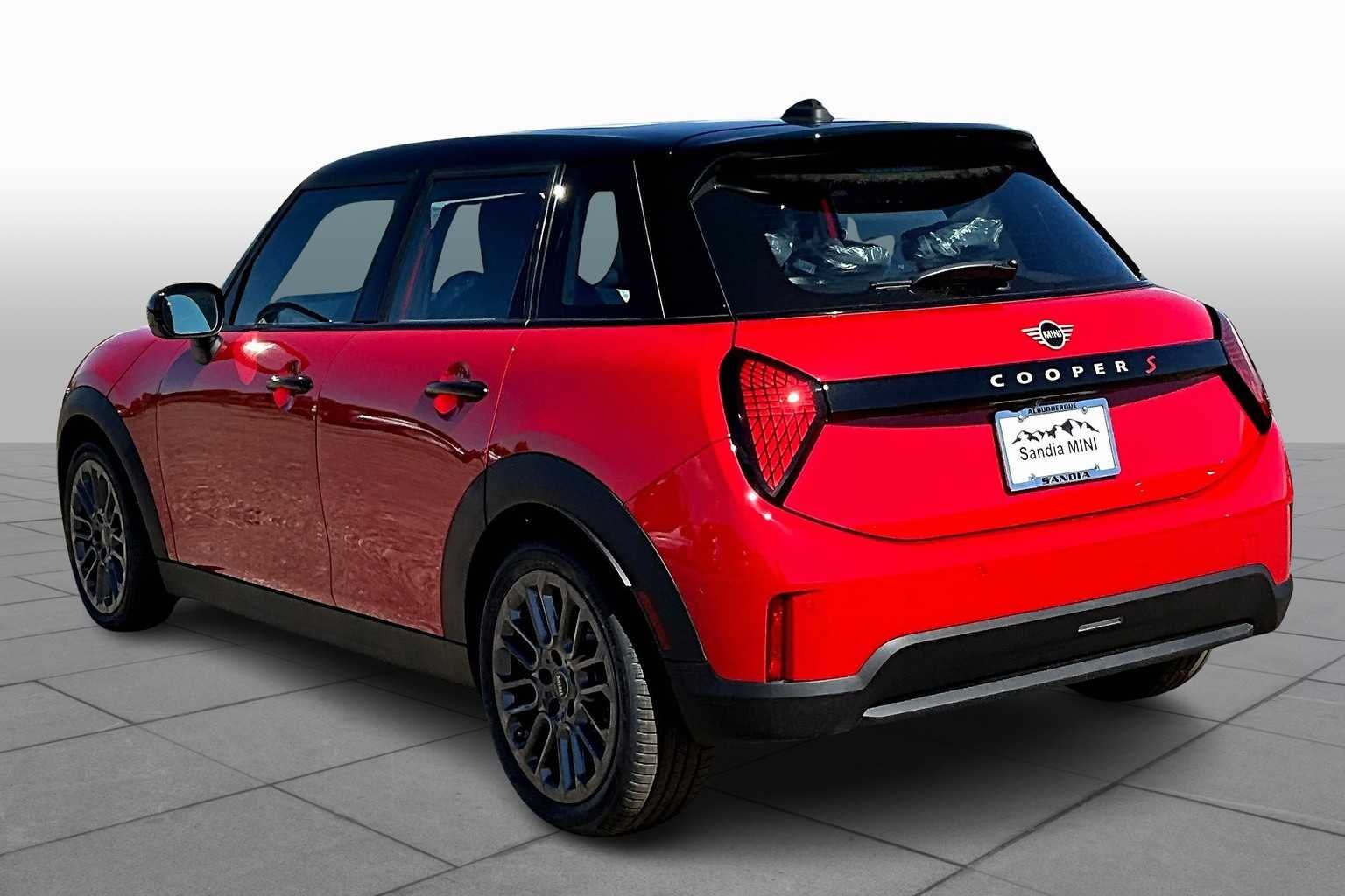 2026 MINI Hardtop 4 Door S - Photo 12